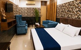 Vishal Palace Hotel Unnao
